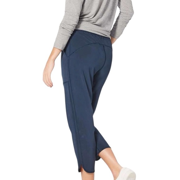 Lululemon Final Play Crop 23" Navy Size 10 - Picture 4 of 10